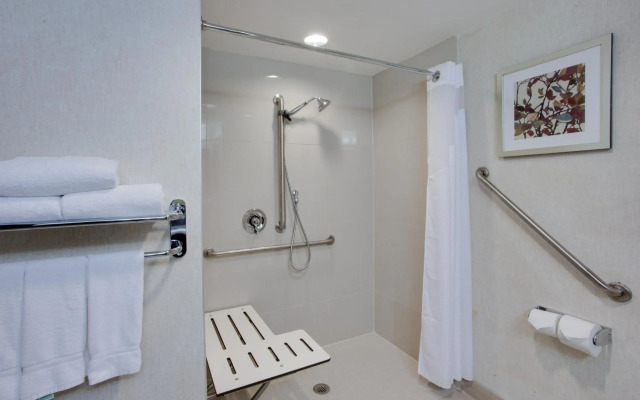 Holiday Inn Express & Suites Ottawa East - Orleans by IHG