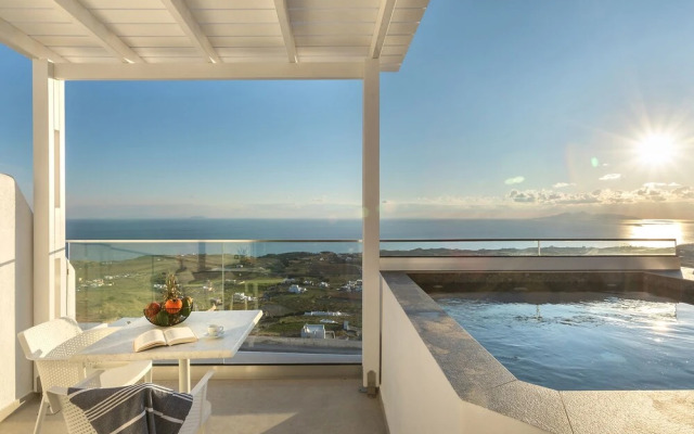 La Estrella 4 Suites with Sea View & 4 Prive Hot Tub
