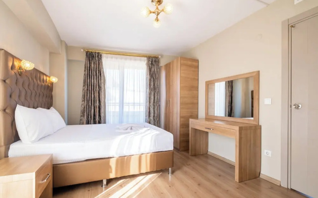 Lavin Hotel & Suites