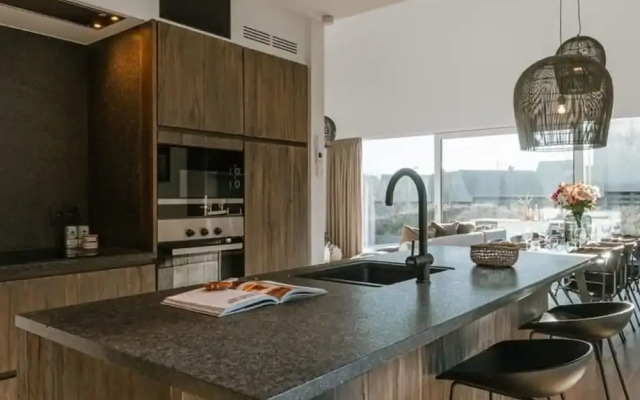 Stylish Holiday Home Close to the Beach
