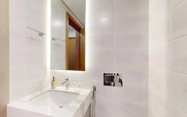 Al Barsha South - Dubai Studio City - Celia 422