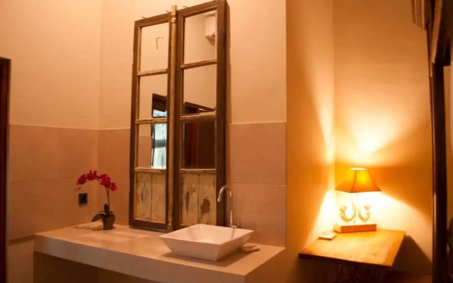 Casa Narrow Villa - Rote