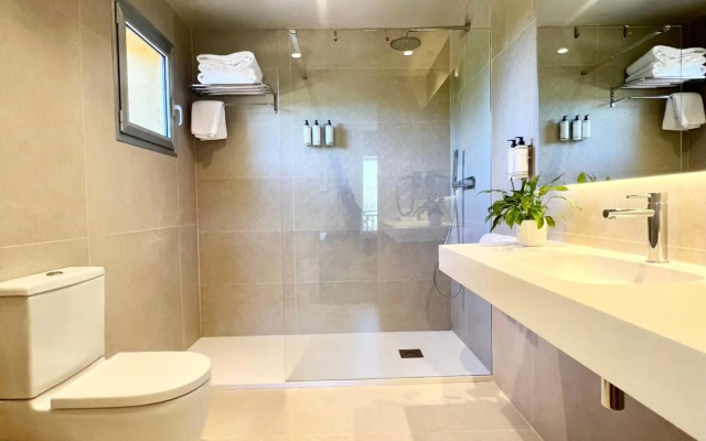 Hotel Aatu - Adults Only