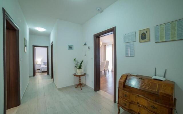 Damir - with garden - A1(6)