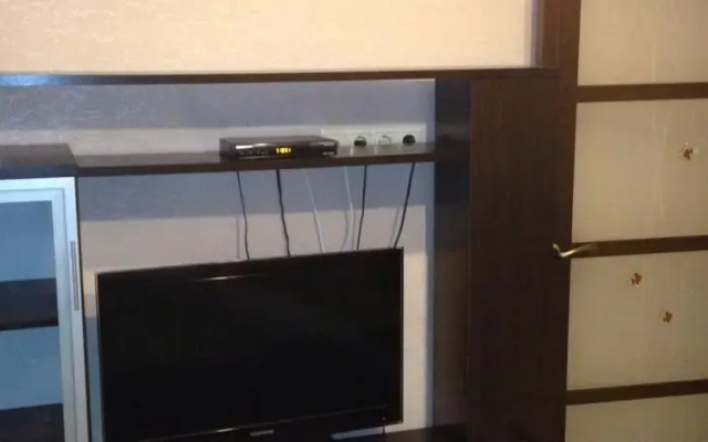 На Взлетной