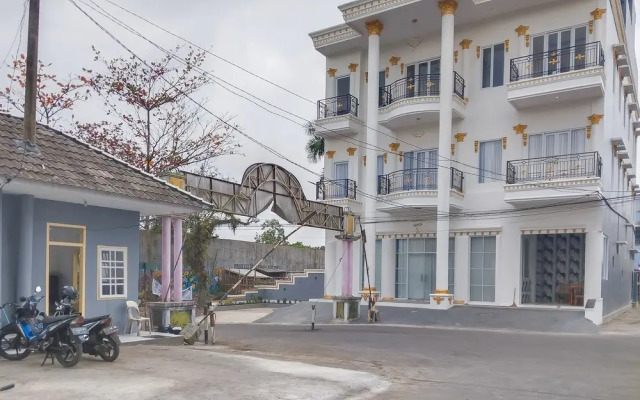 Chitra Boutique RedPartner