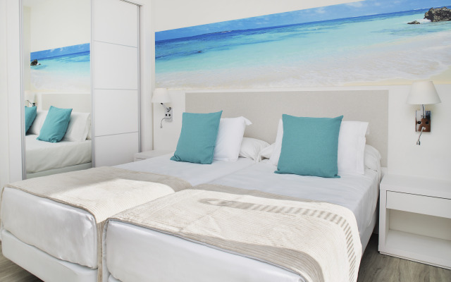 Invisa Hotel Es Pla - Adults Only