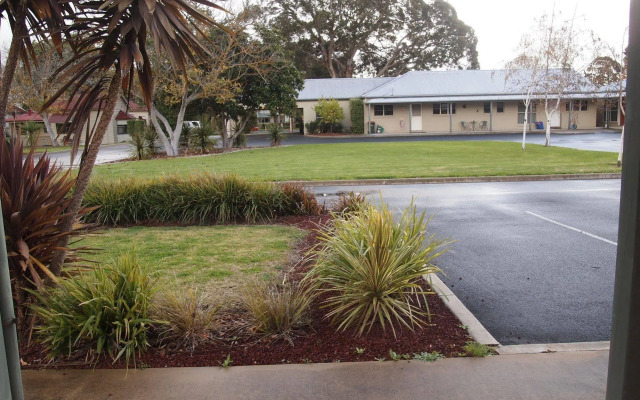 Alexander Cameron Suites