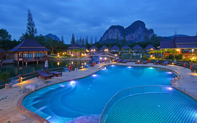 Poonsiri Resort