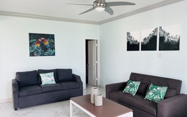 Luxury Apartments and Rooms The Lagoons