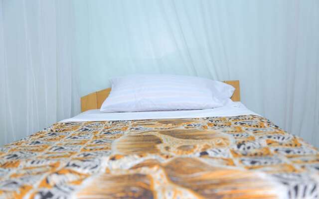 Adonai Guest House - Hostel