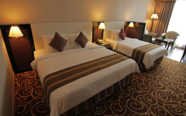 Mega Hotel