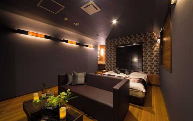 HOTEL RAFFINE - Adults Only