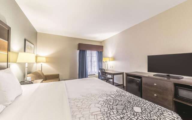 La Quinta Inn & Suites by Wyndham Tulsa - Catoosa Route 66