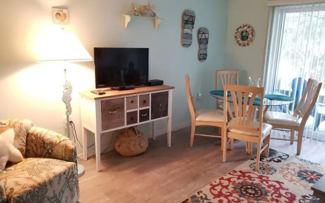 Pelican Inlet B115