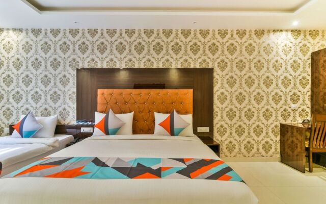 Hotel Iconic Suites, New Delhi