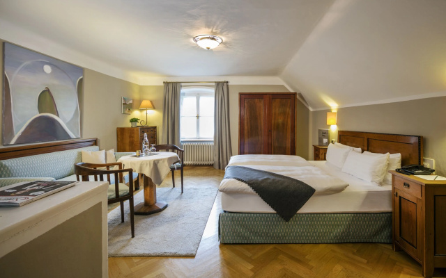 TAUROA Landhaus zu Appesbach