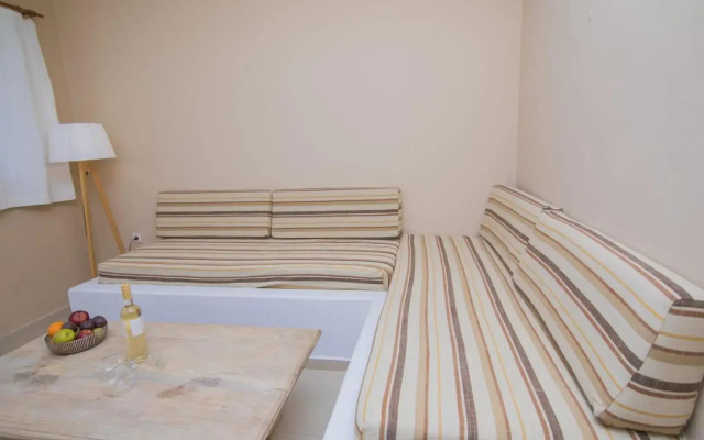 Niriides Hotel & Apartments
