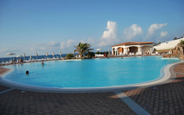 La Plage Resort