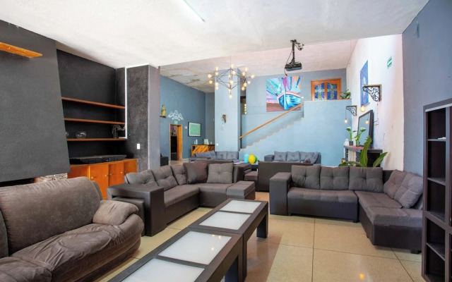 La Paz & Love Hostel