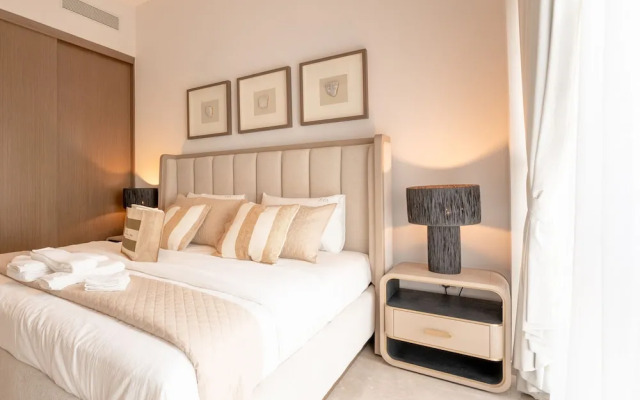 Downtown Luxe 1BR Vibes at Grande