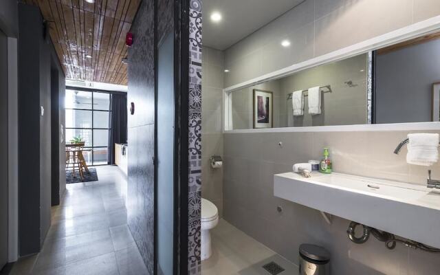 Christina's Saigon - An House