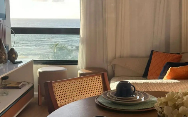 Maravilhoso apartamento 2 quartos vista mar no Ondina Apart