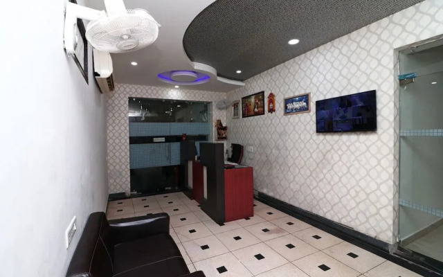 OYO 16499 Hotel Moti Dungri Palace