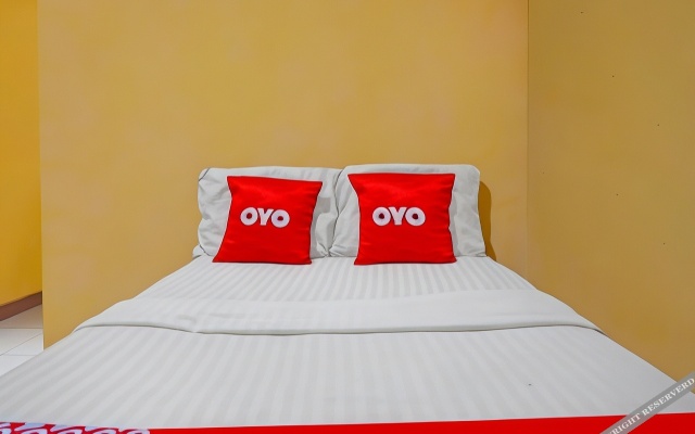 OYO 92285 Penginapan 21 Near Pasar Baru