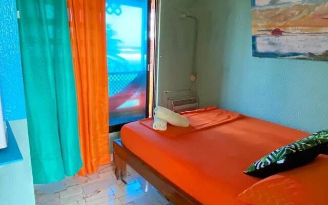 Yellow Moon Guesthouse  Apartments