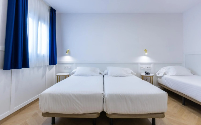 Venecia Plaza Centro Hotel