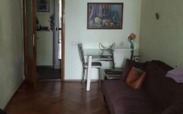 Kvartira Tbel-Abuseridze Street