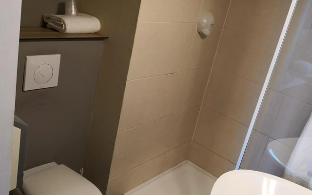 Première Classe Istres