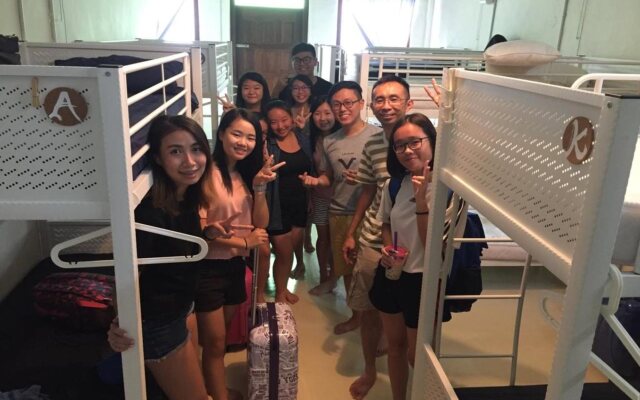 Vloft Backpackers Hostel by ZUZU
