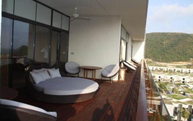 Sanya Banshan Bandao Zhouji Hotel Villa&Suite