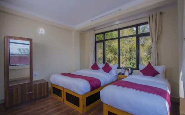 OYO 295 Asha Lodges