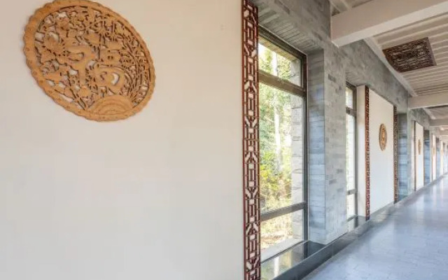 Bayannaoer Restaurant