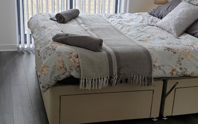 The Point Glasgow 2 Bed Apartment