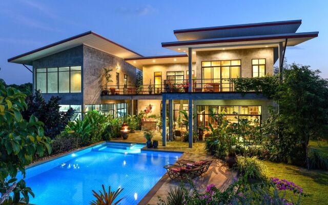 Elsie Evans Art Retreat