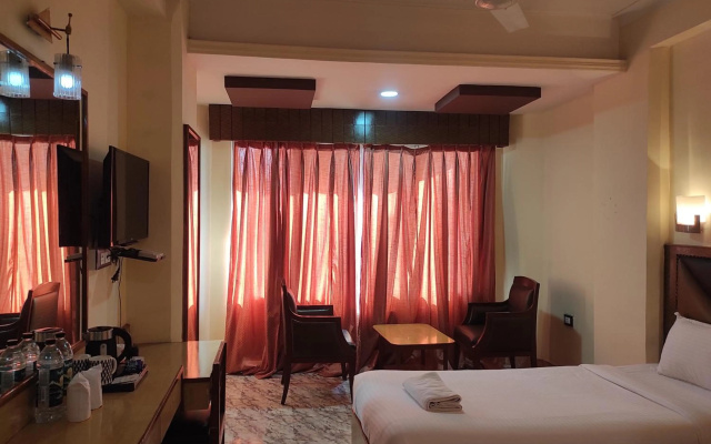 Ambarish Grand Residency – Guest Rooms – Guwahati