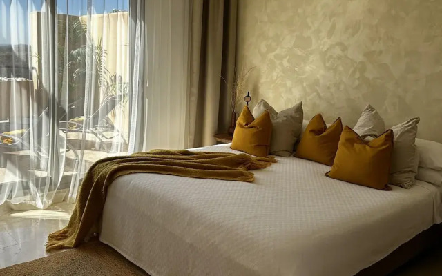 Charming 2 Bed Apartment in Quartiers Marbella