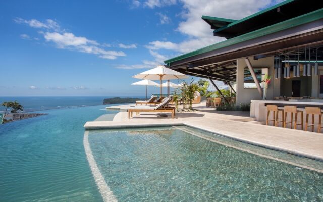 Hotel Three Sixty - Adults Only