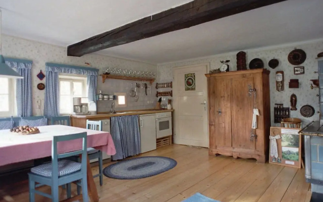 The Holler Comfortable Holiday Residence