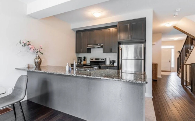 Modern 3BR House Steps to the Beach