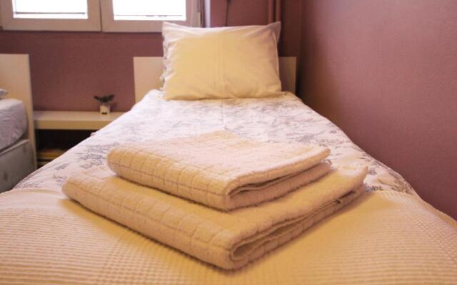 Krakowskie Przedmiescie - Night and Day