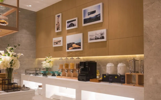 Ramada by Wyndham Zhumadian West Station