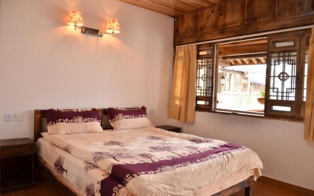 Tourist Courtyard Hotel