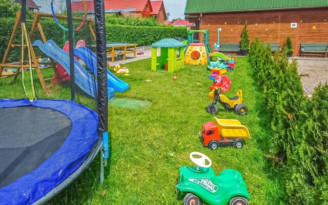 Awesome Home in Sarbinowo With 2 Bedrooms and Wifi