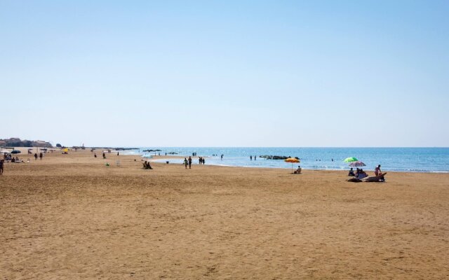 Holiday Home 60 Meters From the sea