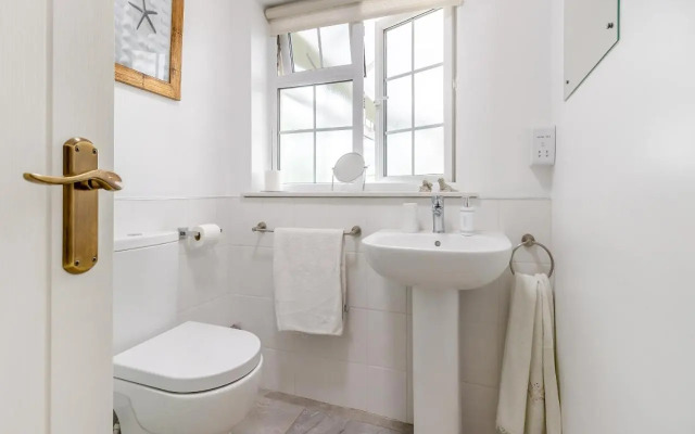Mavis Cottage